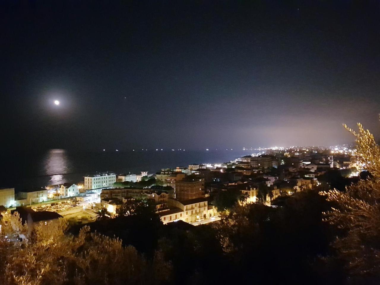 B&B Porta Marina Гротамаре Екстериор снимка
